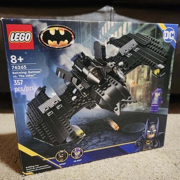 Batwing Lego - Picture 1 of 3
